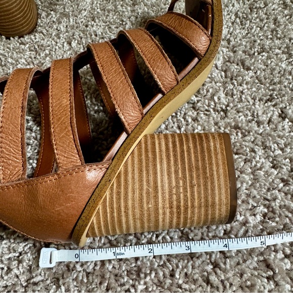 Steve Madden - Tan Carolle Strappy Leather Cutout Ankle Gladiator Sandals Sz 8.5 - Picture 7 of 14